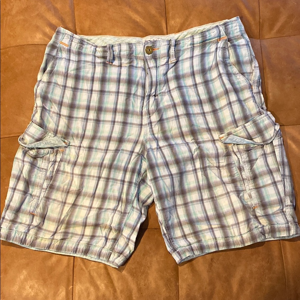 Tommy Bahama Plaid Cargo Shorts - Blue and White